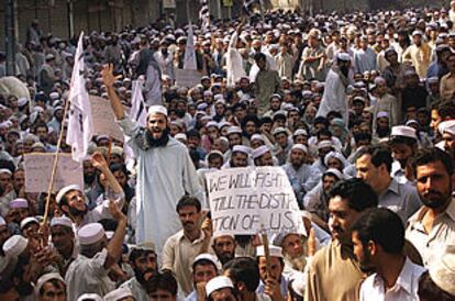 Manifestación en contra de EE UU, hoy  en Peshawar (Pakistán)