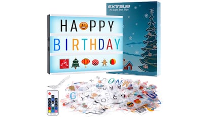 cajas la luz, caja de luz con letras, caja de letras con luz, caja con luz y letras, Caja de luz Amazon, carteles luminosos, Caja de luz letras donde comprar, light box, Lightbox LED, Lightbox Amazon, Cartel luminoso Letras