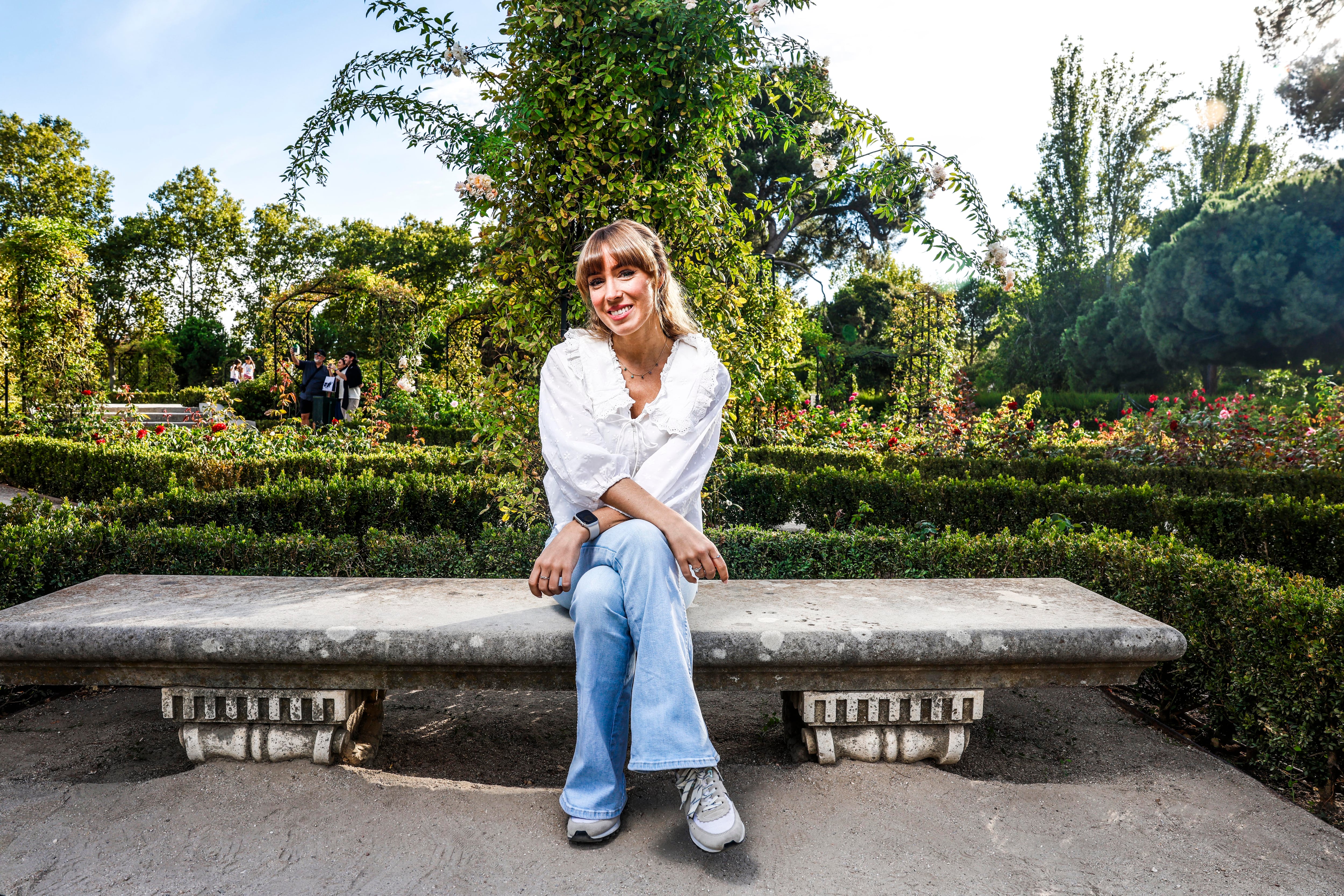 Laura Puchades, en la Rosaleda de El Retiro (Madrid), el 24 de septiembre.