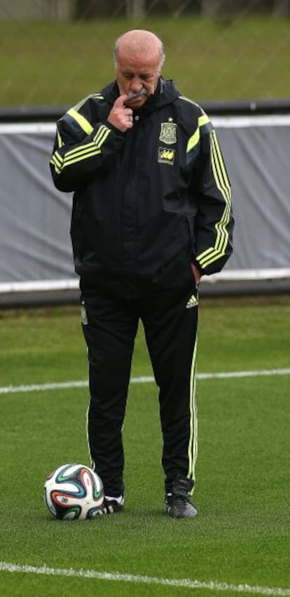 Vicente del Bosque, en un entrenamiento en Curitiba.