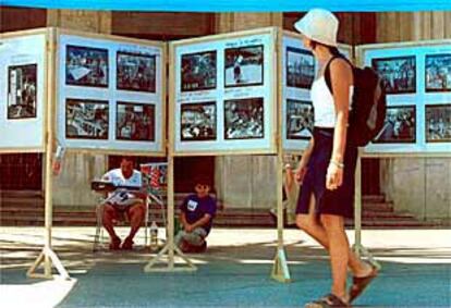 Exposición de los trabajadores de Sintel.