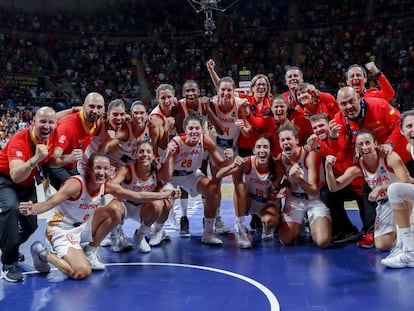 España celebra la medalla de bronce