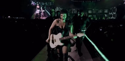 Lady Gaga, en otro momento de su actuación en el festival Coachell.a