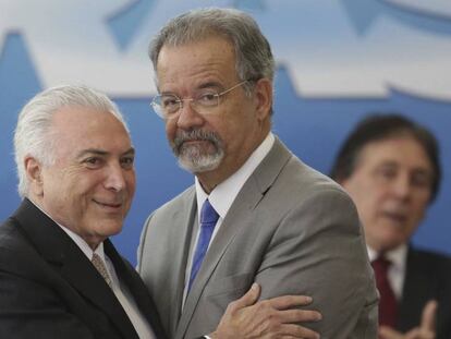 Temer e Jungmann durante a posse do novo ministro da Segurança.