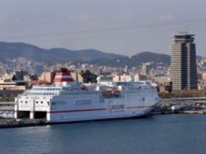 Imagen de un barco de Trasmediterr&aacute;nea. 