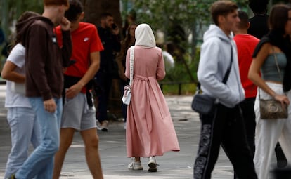 Túnica abaya Francia