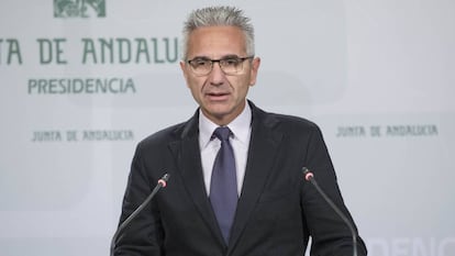 El portavoz del Gobierno, Miguel Ángel Vázquez.