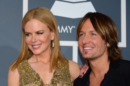 Nicole Kidman llega al Staples Center en compañía de su marido, el cantante de country Keith Urban.