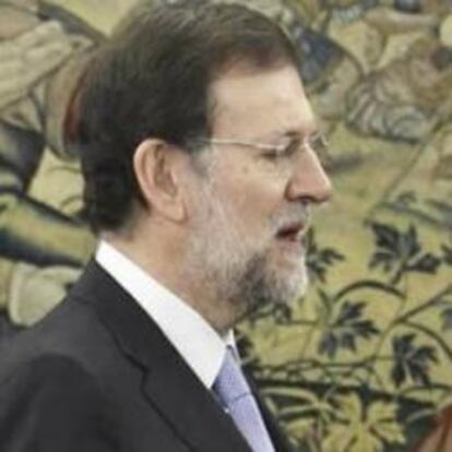 El presidente del Gobierno, Mariano Rajoy, y el Rey Don Juan Carlos de Borbón.