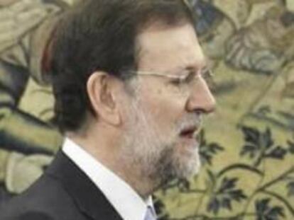 El presidente del Gobierno, Mariano Rajoy, y el Rey Don Juan Carlos de Borbón.