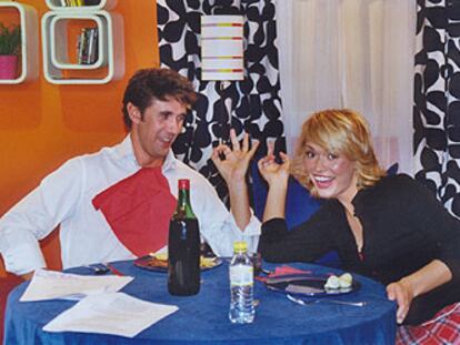 Patricia Conde, con Liborio García, uno de los invitados del programa.