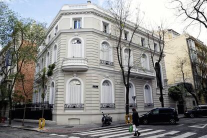 Palacete del duque de Plasencia, en la calle Monte Esquinza de Madrid, que albergará la Fundación Norman Foster.