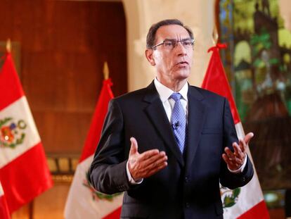 El presidente peruano, Martín Vizcarra, se dirige a la nación a principios de abril. 