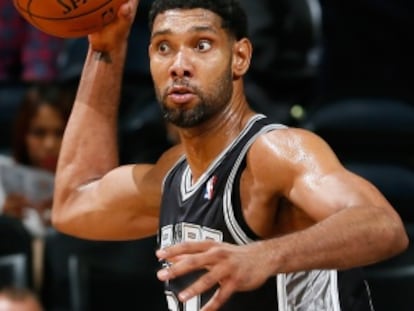 Tim Duncan, durante un partido con los Spurs.