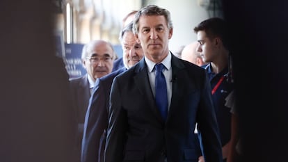 El presidente del PP, Alberto Núñez Feijóo, durante su participación evento organizado durante los cursos de verano del CEU.