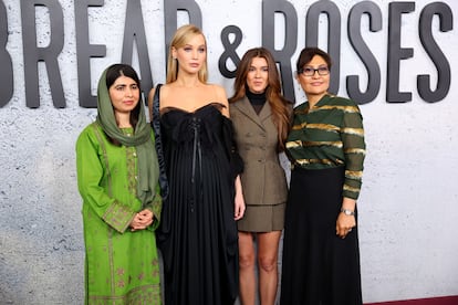 Malala Yousafzai, Jennifer Lawrence, Justine Ciarrocchi, and Sahra Mani