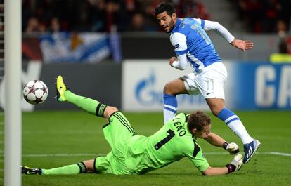 Carlos Vela marca el gol del empate.