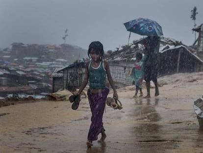 Cerca de 200.000 refugiados rohingyas en peligro por el monzón