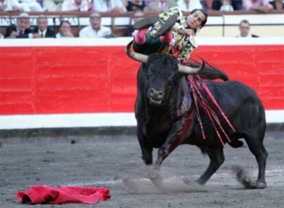 Iván Fandiño, en su segundo toro.