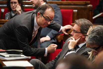 Jordi Turull amb Artur Mas al Parlament.