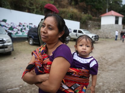 Una mujer ind&iacute;gena en Tzununa (Guatemala).