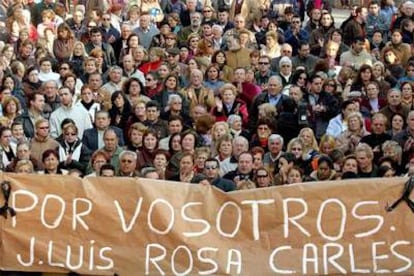 Una pancarta con el lema "Por vosotros" ha encabezado la manifestación.