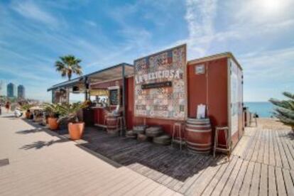 La Deliciosa Beach Bar, a la popular platja de la Barceloneta.