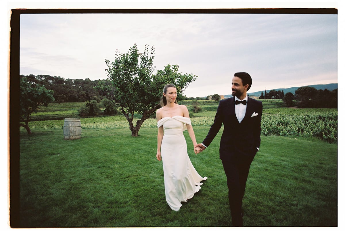 I've been a wedding photographer and these are the mistakes I'm not going to make at mine