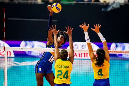 Paola Egonu, en las semifinales entre Italia y Brasil del Mundial disputado en Holanda la semana pasada. 