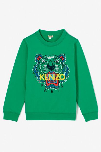 2012: aunque sin duda el fenómeno más viral de 2012 fue la sudadera de Kenzo. Propició que seis meses después todas las firmas de lujo tuvieran una. Germen del streetwear que marcó los años siguientes.