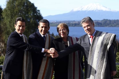  Los presidentes de M&eacute;xico, Enrique Pe&ntilde;a Nieto, de Per&uacute;, Ollanta Humala; de Chile, Michelle Bachelet; y de Colombia, Juan Manuel Santos.