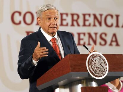 Andrés Manuel López Obrador es uno de los líderes políticos que ha dado la nota frente a los medios desde que se desató la pandemia mundial.