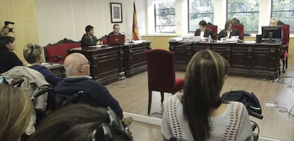 Fotografía de archivo (14/10/2013) del juicio contra la farmacéutica Grünenthal.