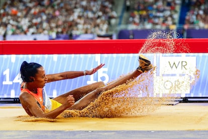 La atleta Ana Peleteiro, el 3 de agosto de 2024, en la final de atletismo de triple salto femenino de los Juegos Olímpicos de París (Francia).