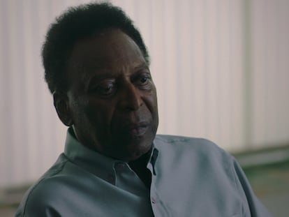 Pelé durante as gravações de documentário que estreou em 2021 na Netflix.