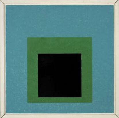 Una de las variaciones de 'Homenajes al cuadrado', de Josef Albers.