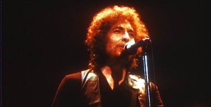 Bob Dylan, durante una presentación en San Francisco (EE UU), en 1979.
