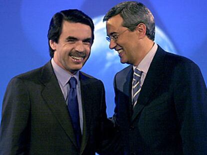José María Aznar, con Ernesto Sáenz de Buruaga en Antena 3.