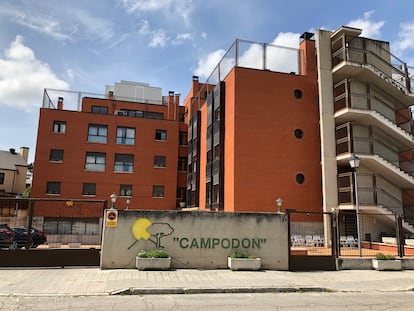 Residencia de mayores de Campodón, en Alcorcón el pasado viernes. F. JAVIER BARROSO