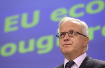 Olli Rehn anuncia las previsiones macroeconómicas en la UE.