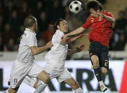 Silva, durante un partido de la selección española.