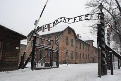 Entrada del campo de concentración de Auschwitz.  