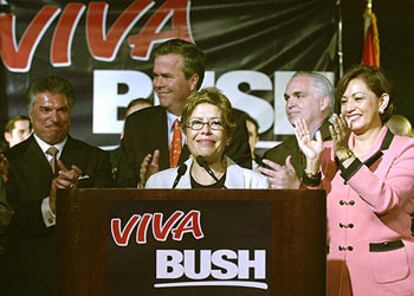 Columba, la esposa de Jeb Bush, en un acto electoral celebrado el pasado abril en Orlando.