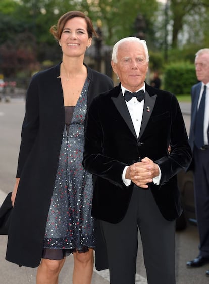 Roberta Armani y Giorgio Armani, asu llegada a la fiesta en Kensington Gardens.