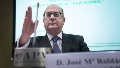 El presidente de la patronal bancaria española (AEB), José María Roldán, en la presentación de los resultados del sector en 2015.