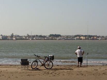 Vista de Sanlúcar de Barrameda (Cádiz) desde Doñana.