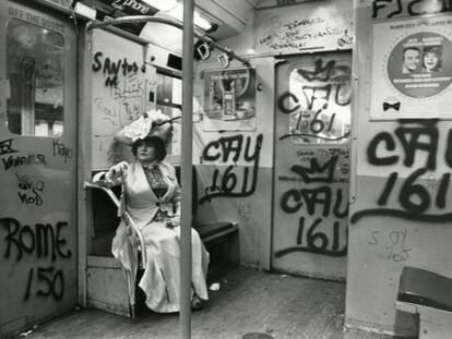 'Editta Sherman on the Subway', una de las fotos de la obra ‘Facades’.