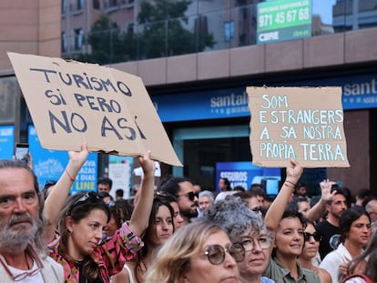 Manifestación contra la masificación turística, el 25 de mayo en Palma.