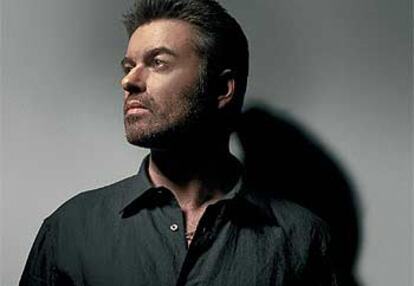 George Michael emerge de la depresión con su nuevo disco.