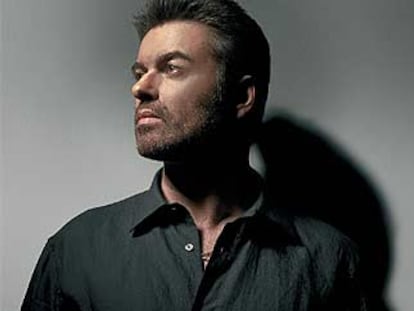 George Michael emerge de la depresión con su nuevo disco.